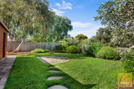 Property photo of 25 Lamb Grove Hoppers Crossing VIC 3029