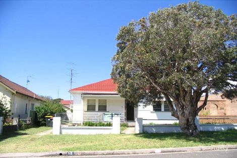 15 Kent St, Bellambi, NSW 2518