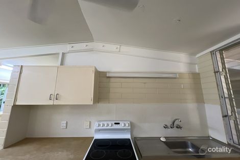 Property photo of 16 Annandi Avenue Rocky Point QLD 4874