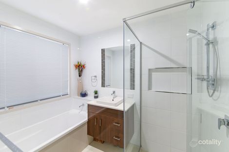 Property photo of 15 Harvey Lane Meridan Plains QLD 4551