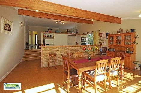 Property photo of 25 Denny Way Alfred Cove WA 6154