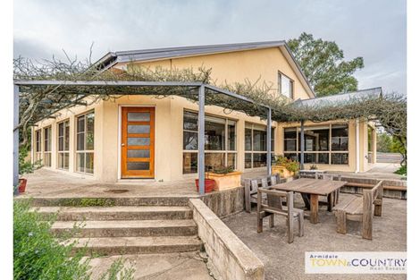 4 Amber Cl, Armidale, NSW 2350