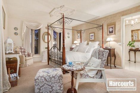 Property photo of 2 Gumview Court Beaconsfield VIC 3807