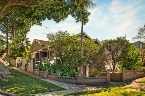 14 Inglethorpe Ave, Kensington, NSW 2033