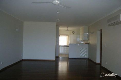 Property photo of 4/36 Coral Esplanade Cannonvale QLD 4802