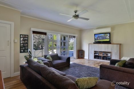 Property photo of 8 Nikkin Street Belmont North NSW 2280