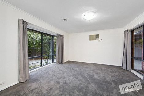 Property photo of 12 Ami Court Berwick VIC 3806