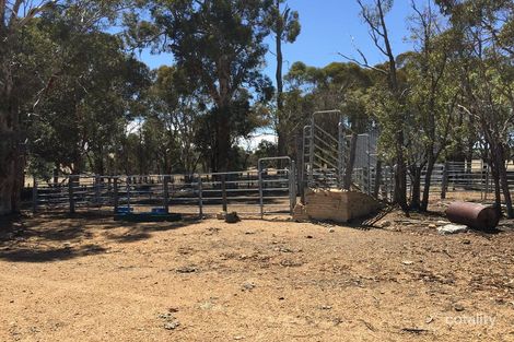 35 Chinganning Rd, Copley, WA 6562