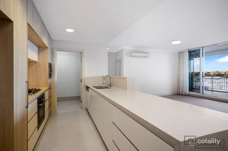 Property photo of PENTHOUS/16 Vineyard Way Breakfast Point NSW 2137