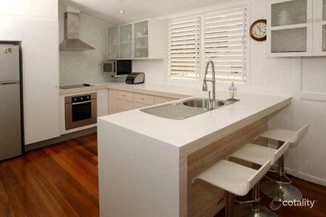 Property photo of 2/17 Baxter Street West End QLD 4810