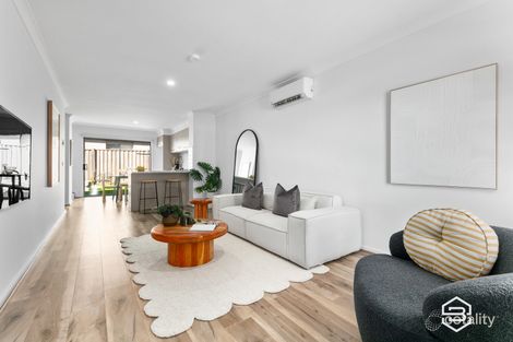 40 Hockley Ave, Mickleham, VIC 3064