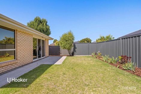 Property photo of 19 Gonis Circuit Evanston Gardens SA 5116