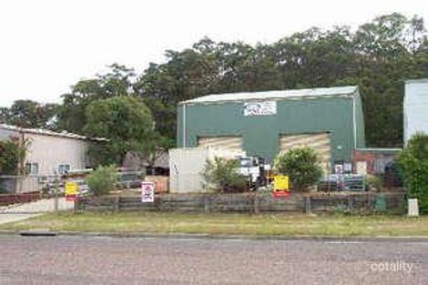 19 Strathmore Rd, Caves Beach, NSW 2281