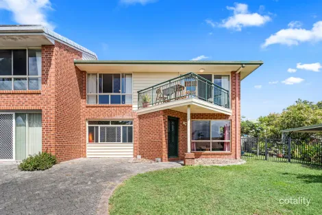 1/54 Haydn Dr, Kawungan, QLD 4655