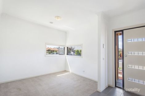Property photo of 16 Astley Crescent Point Cook VIC 3030