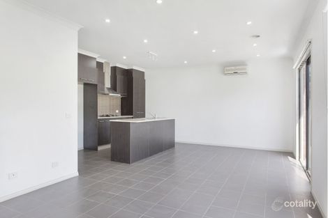Property photo of 16 Astley Crescent Point Cook VIC 3030