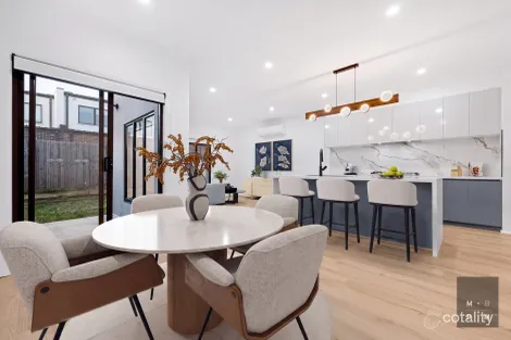 3/4 Narada Rd, Truganina, VIC 3029