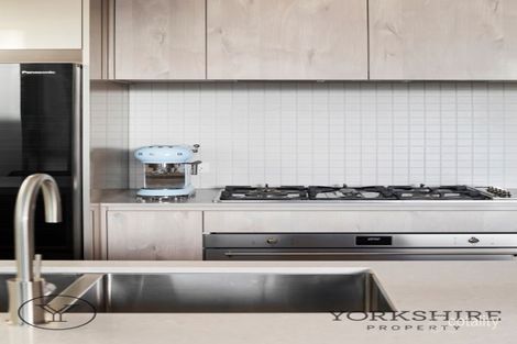 Property photo of 901/75 Wellington Street Collingwood VIC 3066