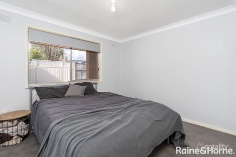 Property photo of 22 Lindsay Street Turvey Park NSW 2650