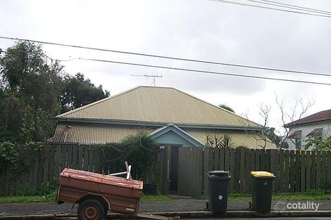 22 Chermside St, Highgate Hill, QLD 4101