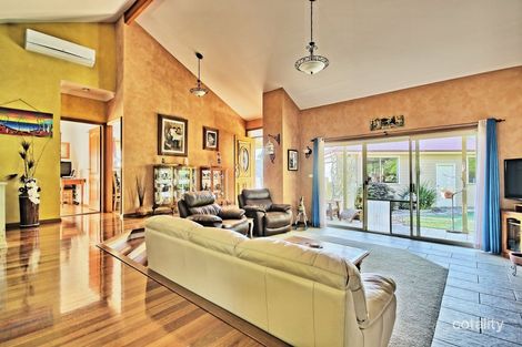 Property photo of 6 Wasshaven Close Wrights Beach NSW 2540