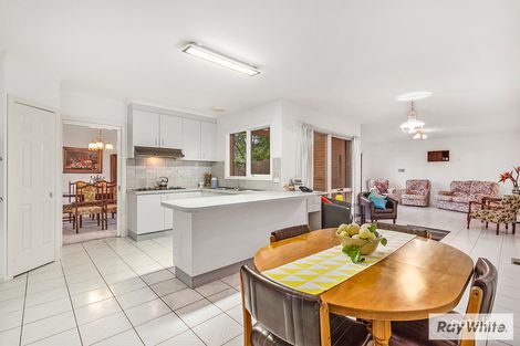 Property photo of 34 Sugarloaf Drive Chirnside Park VIC 3116