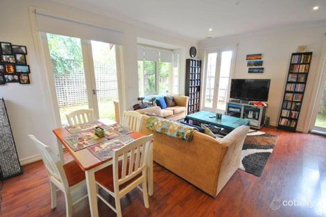 Property photo of 2/4 Guest Road Oakleigh South VIC 3167