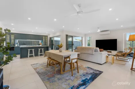 Property photo of 162 Carnavon Drive White Rock QLD 4306