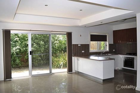 Property photo of 3/122 George Street St Albans VIC 3021