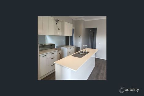 Property photo of 28 Arbourlea Boulevard Cranbourne North VIC 3977