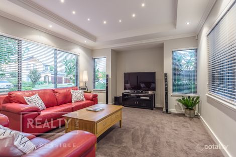 Property photo of 11 Nankeen Way Gwelup WA 6018