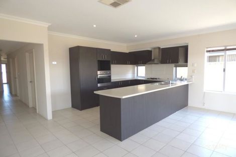 Property photo of 26 Amalfi Way Canning Vale WA 6155