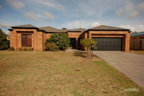 4 Dussin St, Griffith, NSW 2680
