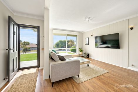 Property photo of 61 Bridgewater Drive Kallaroo WA 6025