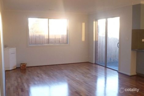 Property photo of 2/24 Ray Street Dandenong VIC 3175