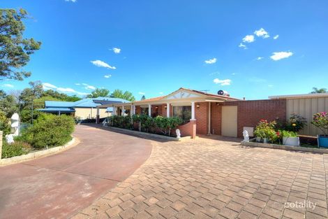 Property photo of 15 Ardisia Court Forrestfield WA 6058