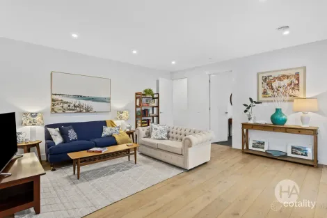 Property photo of 2/16 Mount Barron Street Balnarring VIC 3926