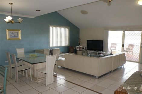 Property photo of 111 Flinders Road Georges Hall NSW 2198