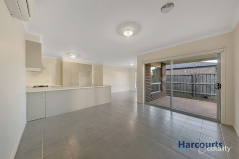 Property photo of 30 Larson Avenue Tarneit VIC 3029