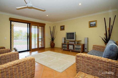Property photo of 18 Eastside Esplanade Helensvale QLD 4212