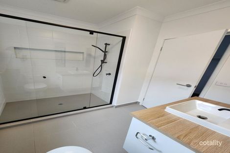 Property photo of 40 Callicoma Street Mickleham VIC 3064