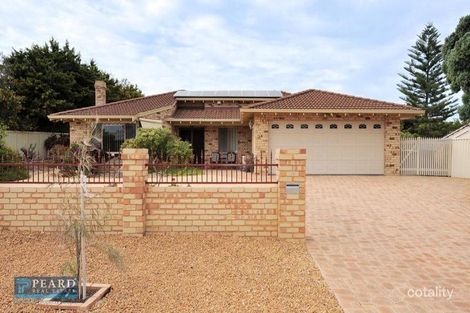 4 Castlecrag Dr, Kallaroo, WA 6025