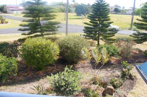 Property photo of 19 Campbell Street Burnett Heads QLD 4670