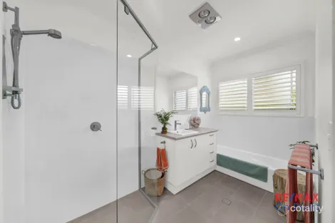Property photo of 26 Shirley Street Coochiemudlo Island QLD 4184