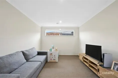 Property photo of 4 Ambience Place Brown Hill VIC 3350