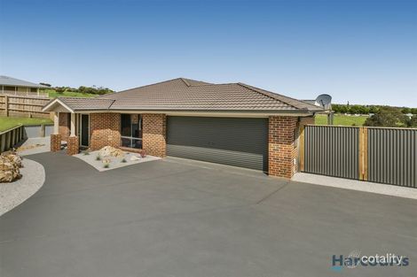 Property photo of 13 Peters Way Neerim South VIC 3831