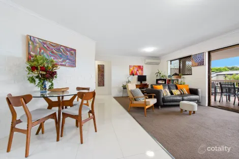 Property photo of 2/71 Lambton Street Annerley QLD 4103