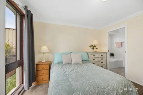 Property photo of 66 Jeannie Crescent Berkeley Vale NSW 2261