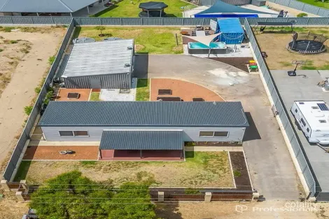 Property photo of 73 Two Rocks Road Two Rocks WA 6037