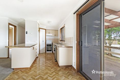 19 Westacott St, Hamilton, VIC 3300